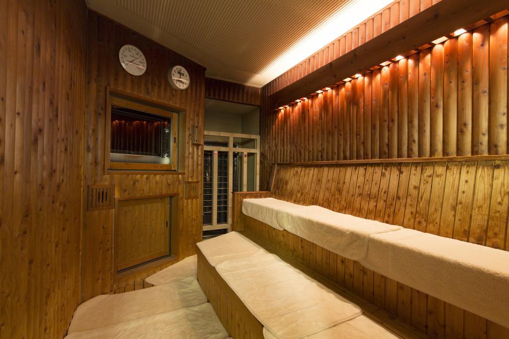 Nagoya B'S Hotel Екстер'єр фото